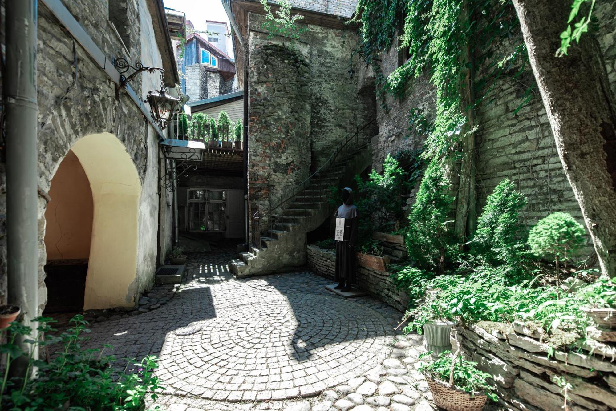 Airhome - Old Dominican Monastery 탈린 외부 사진