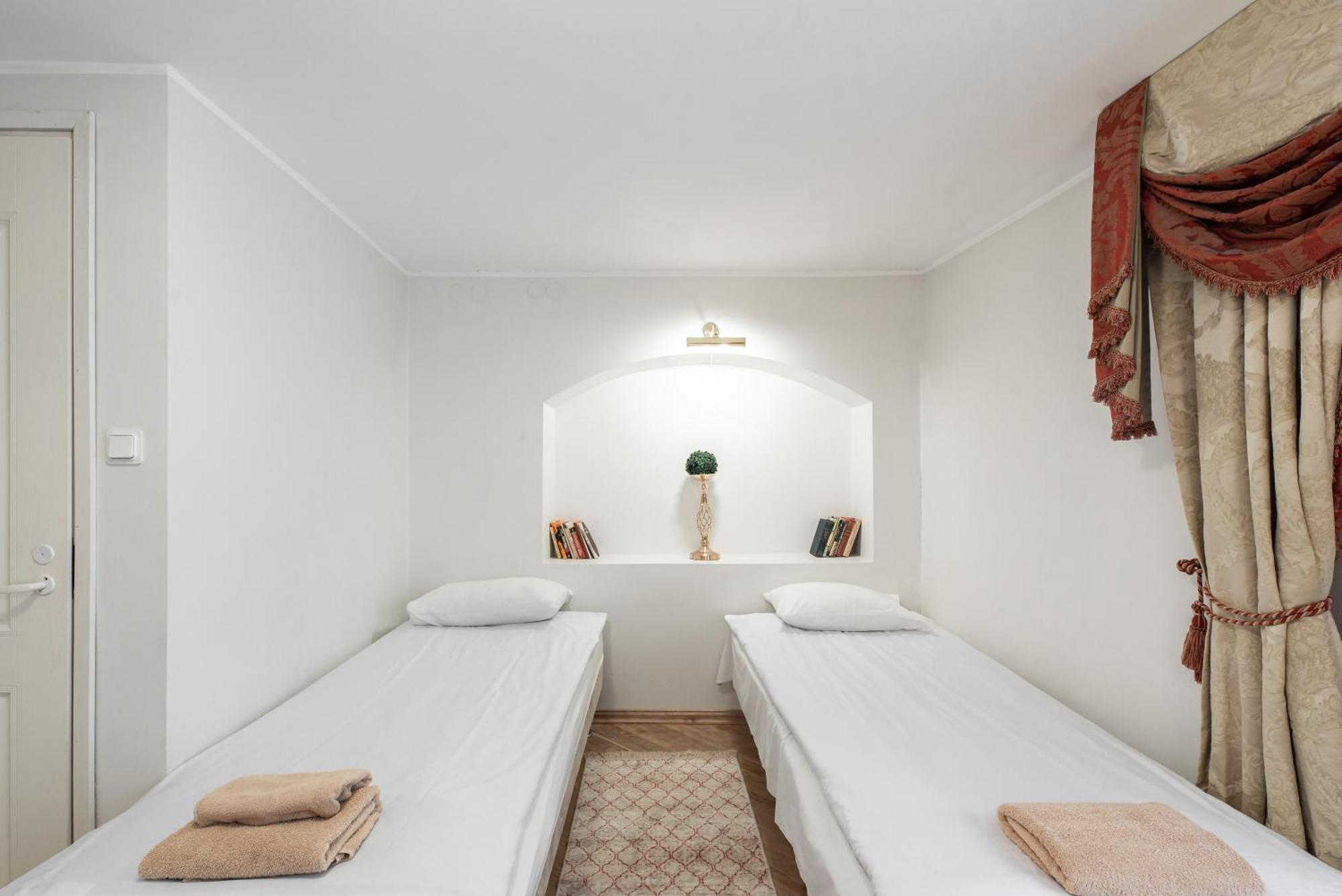 Airhome - Old Dominican Monastery 탈린 외부 사진